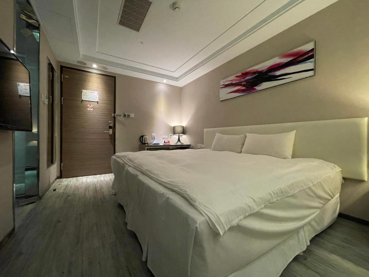 Royal Fine Hotel Гаосюн Экстерьер фото