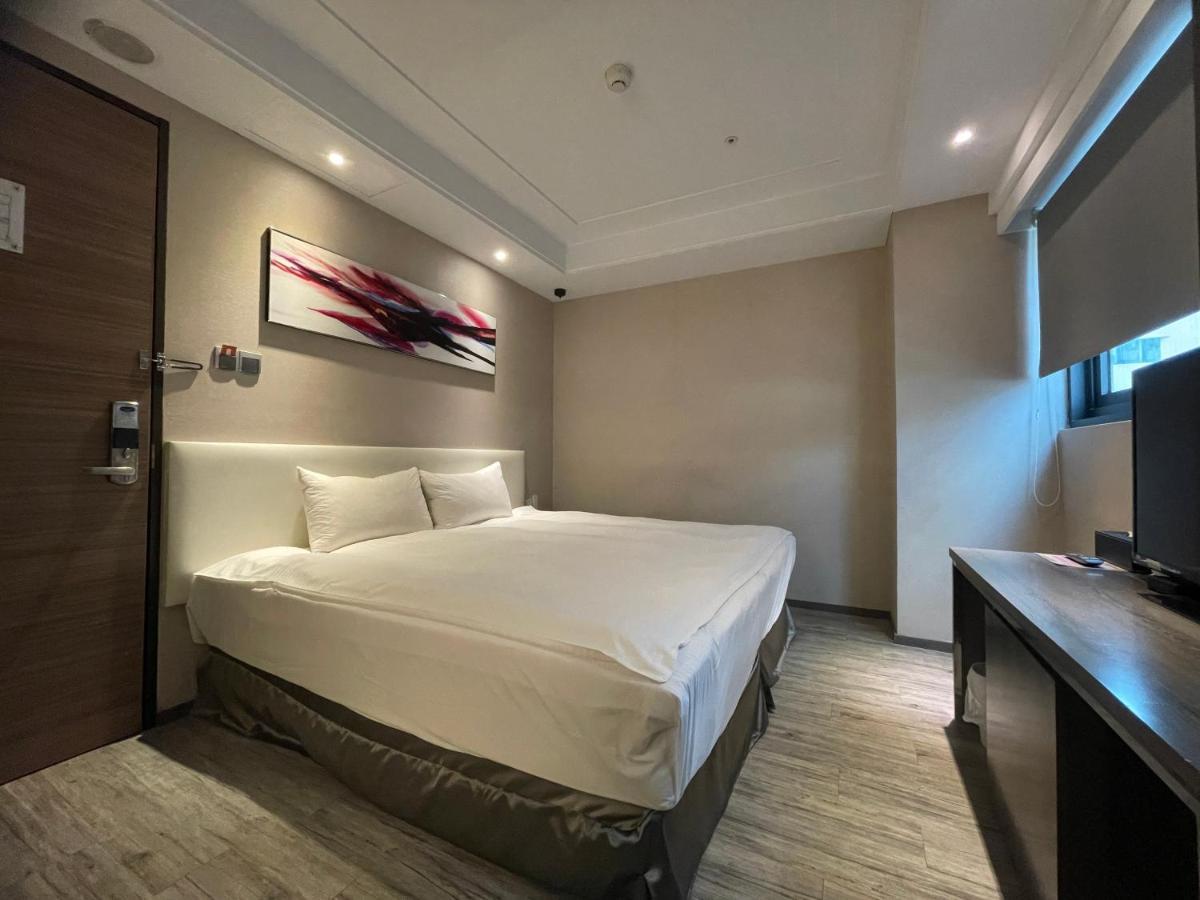 Royal Fine Hotel Гаосюн Экстерьер фото