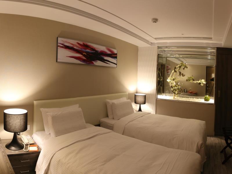Royal Fine Hotel Гаосюн Экстерьер фото